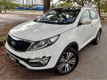 2014 Kia Sportage 2.0 Push Start SUNROOF TIP TOP CONDITION