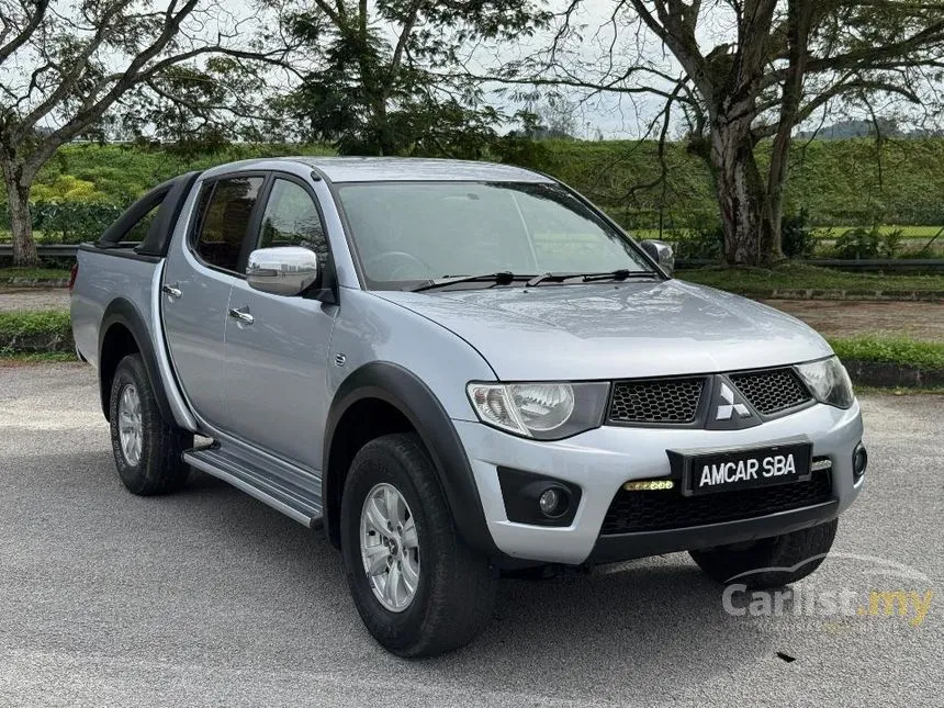 2013 Mitsubishi Triton VGT Dual Cab 4X4 Pickup