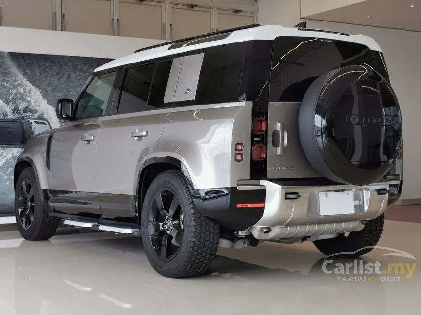 2023 Land Rover Defender 110 P300 SE SUV