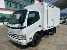 Toyota Dyna Lorry box van 10.5ft /Year Register 2025