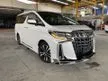 Recon 2020 Toyota Alphard 2.5 FULL SPEC NO SUNROOF