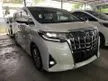 Recon 2020 Toyota Alphard 2.5 G SPEC (PROMOTION PRICE) FULL LEATHER ,2 POWER DOOR & BOOT ,LKA ,PRE CRASH ,7 SEATER UNREG