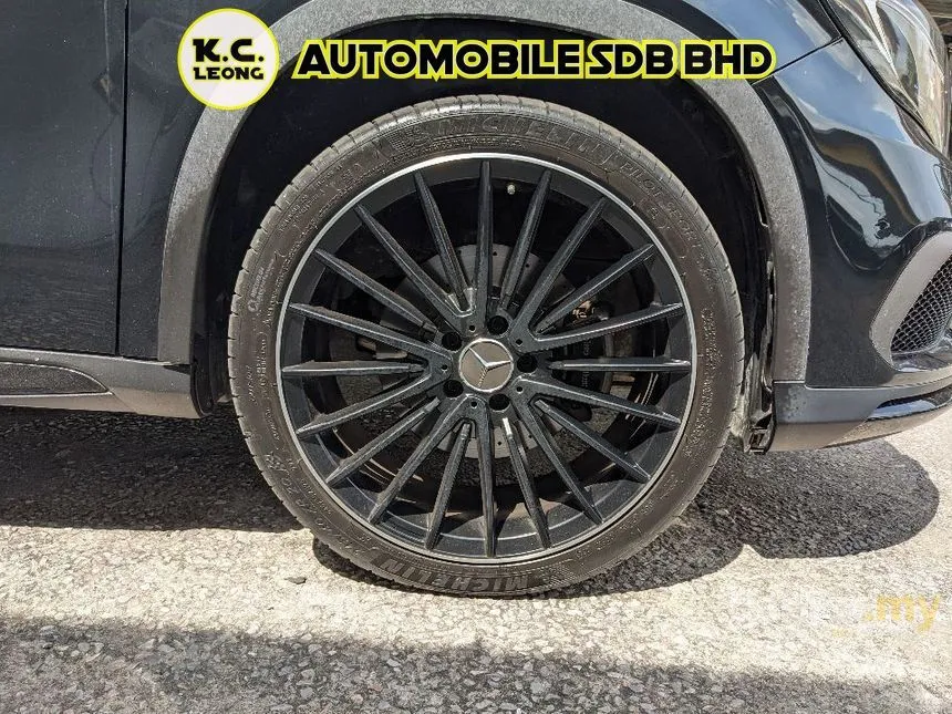 2019 Mercedes-Benz GLA250 4MATIC AMG Line SUV