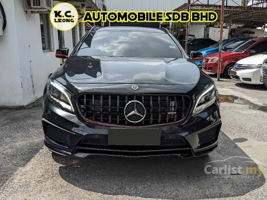 2019 Mercedes-Benz GLA250 4MATIC AMG Line SUV