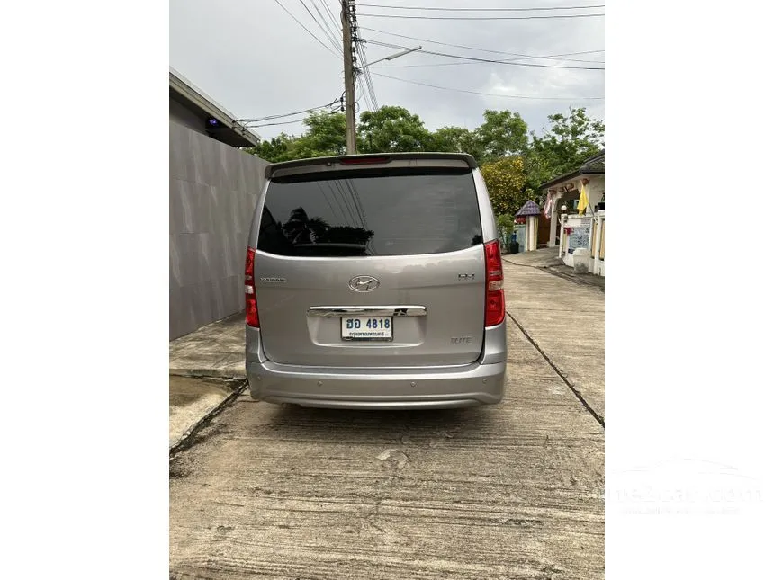 2018 Hyundai H-1 Elite Van