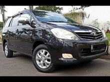 Toyota inova G MANUAL 2009 hitam KM 90.000 tgn 01 TERAWAT