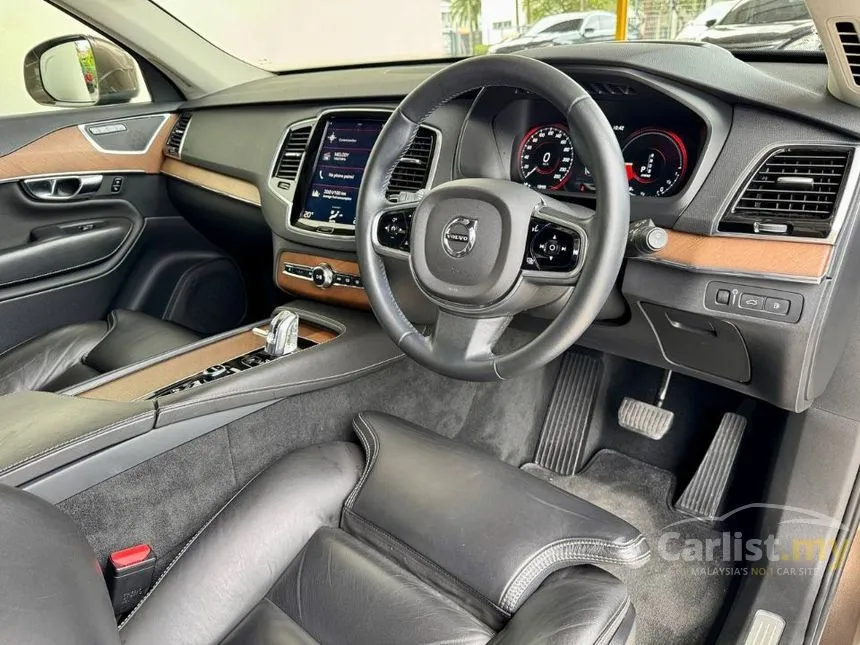 2016 Volvo XC90 T8 SUV