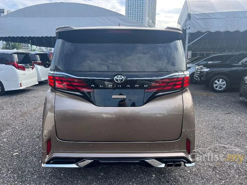 2024 Toyota Alphard Z 7-Seater MPV