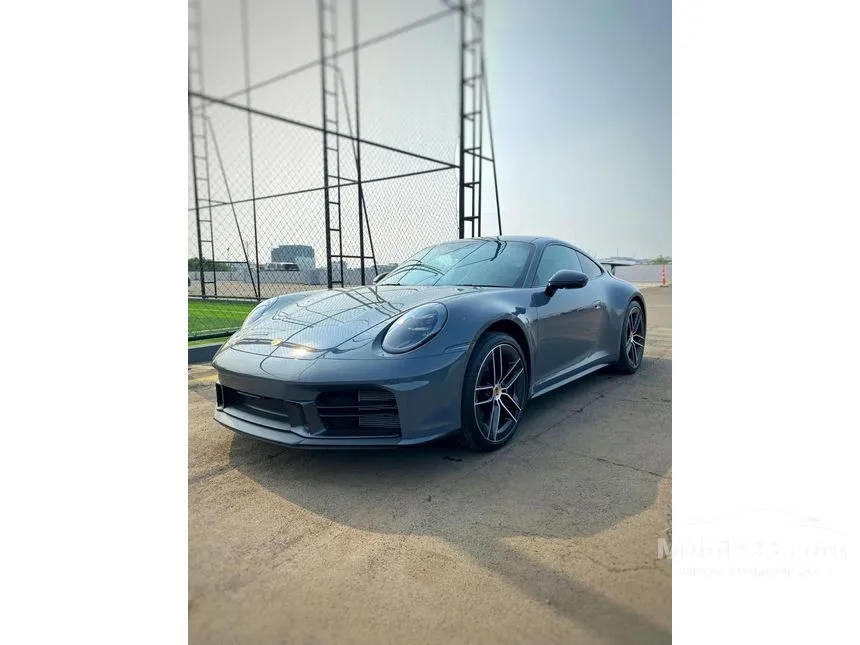 2025 Porsche 911 Carrera Coupe