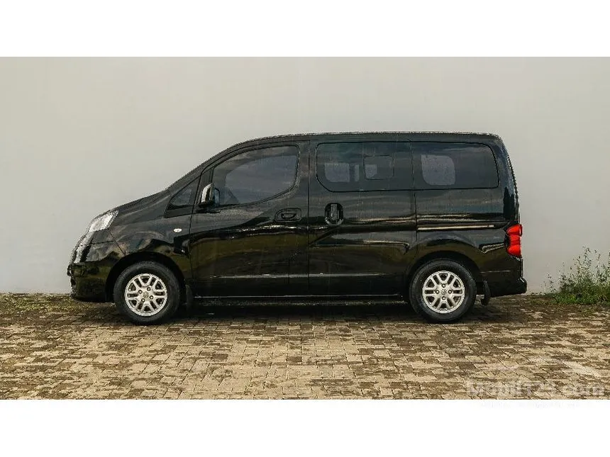 2014 Nissan Evalia SV MPV