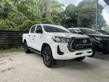 New Toyota Hilux 2.4 E MT Rebate + Ready Stock