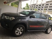 2017 Toyota Hilux 2.4 G Pickup Truck
