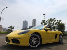 PORSCHE BOXSTER 718 NEW MODEL 2017 YELLOW ON BLACK STIP YELLOW TDP 500JT