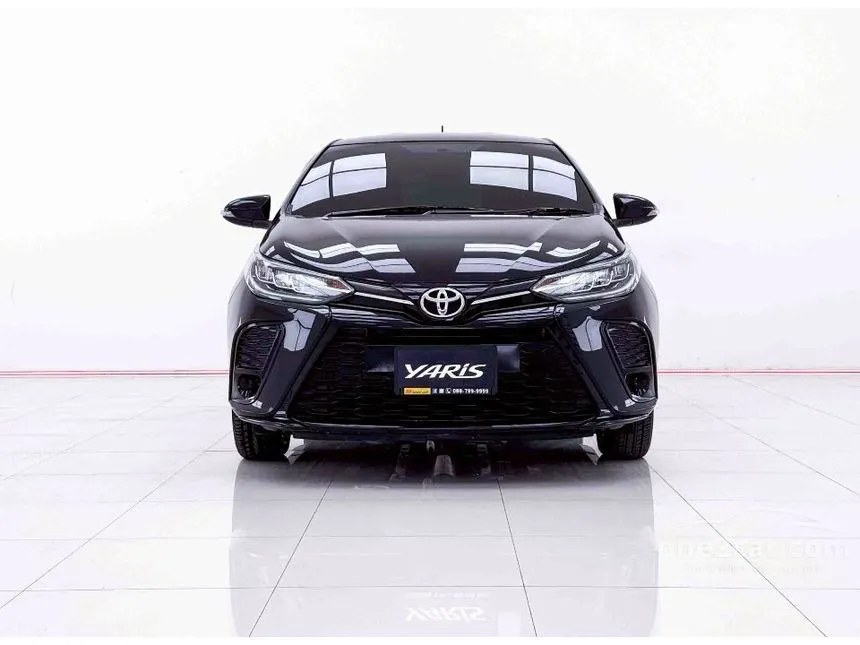 2022 Toyota YARIS Sport Hatchback