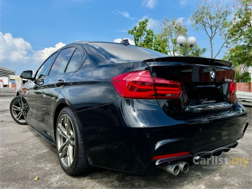 2018 BMW 330e M Sport Sedan