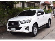 2018 Toyota Hilux Revo 2.4 SMARTCAB Prerunner E Pickup MT
