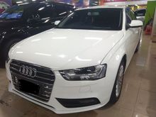 Nopol Ganjil!!AUDI A4 1.8 TFSI Tahun 2012 Putih Pajak Panjang (Bln 9/2020)