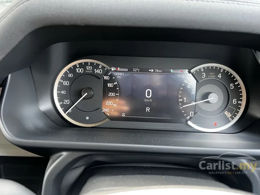 2022 Land Rover Defender 110 P300 SUV