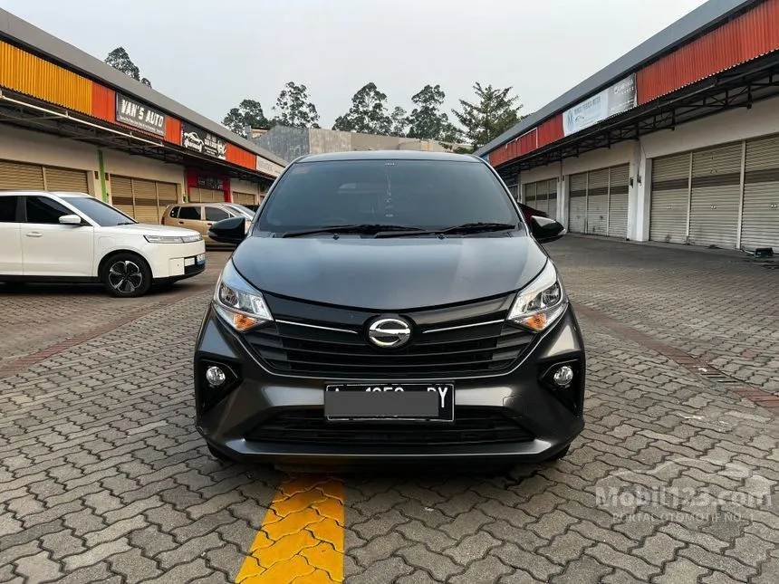 2022 Daihatsu Sigra R Deluxe MPV