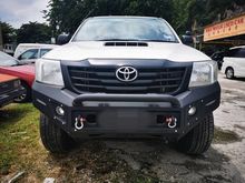 2015 Toyota Hilux 2.5 VNT Pickup Truck (M)