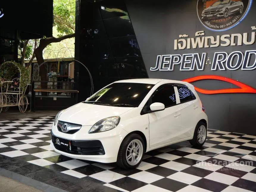 2013 Honda Brio V Hatchback