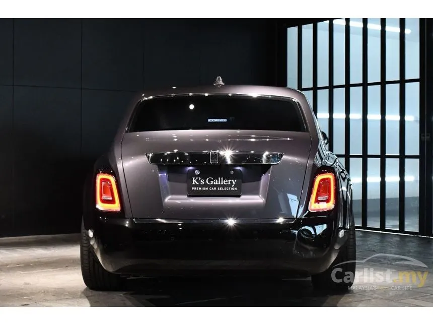 2024 Rolls-Royce Phantom Series II Sedan