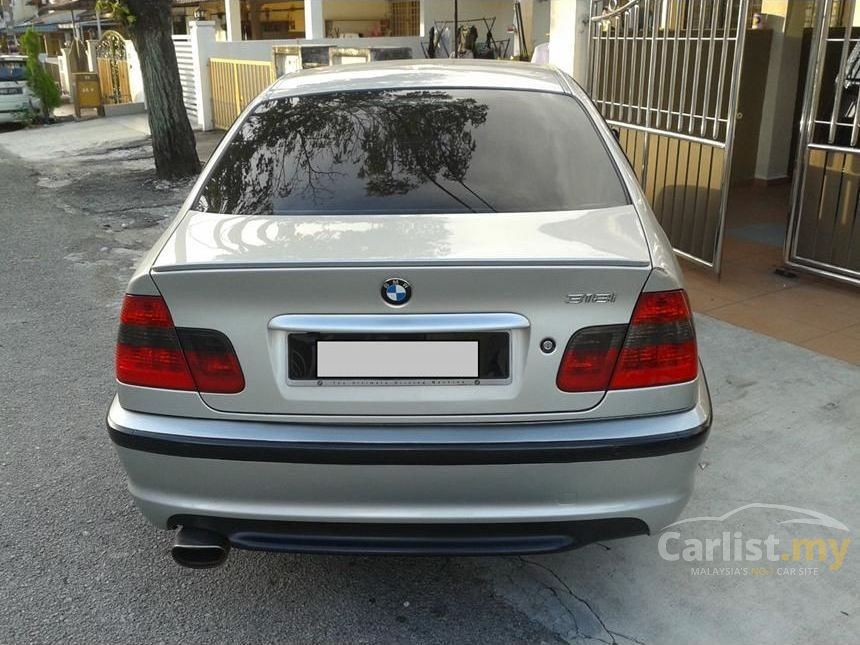 2004 BMW 318i Lifestyle Sedan