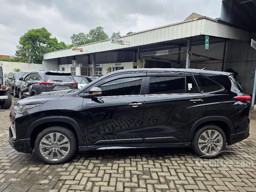 2026 Toyota Kijang Innova Zenix Q HV TSS (Non Premium Color) MPV