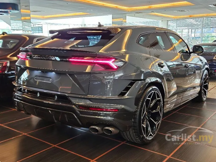 2023 Lamborghini Urus Performante SUV