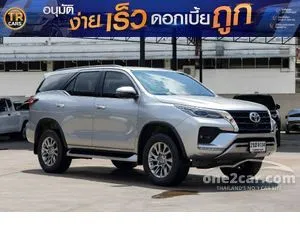 2022 Toyota FORTUNER 2.4 V SUV