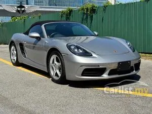 2022 Porsche 718 2.0 Boxster Convertible