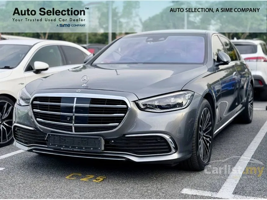 2022 Mercedes-Benz S580e Sedan