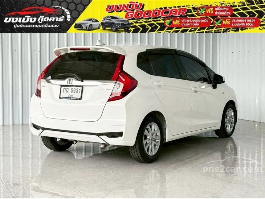 2020 Honda JAZZ V+ Hatchback