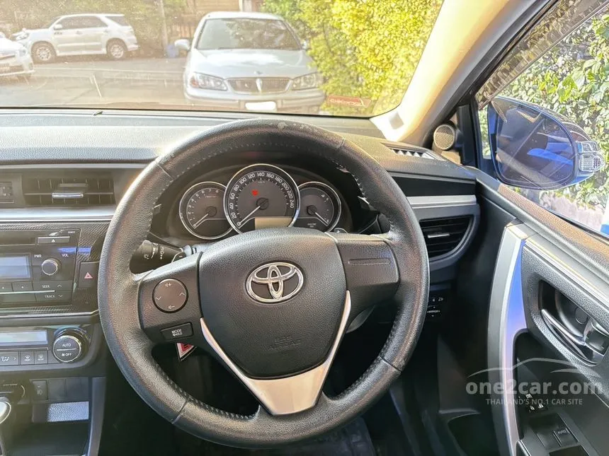 2014 Toyota Corolla Altis ESPORT Sedan