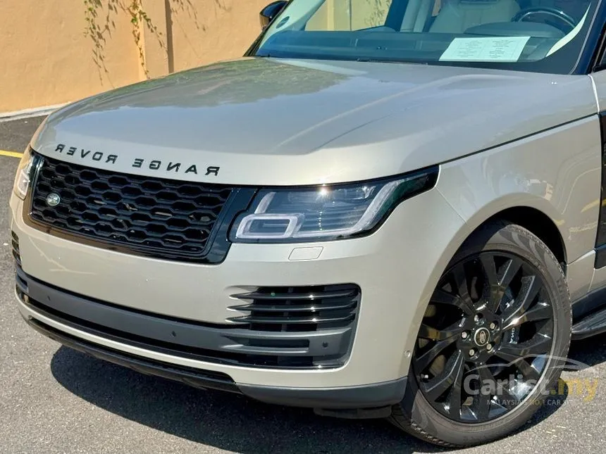 2019 Land Rover Range Rover P400 Vogue SE SUV