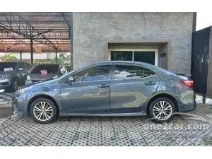 2015 Toyota Corolla Altis 1.8 E Sedan