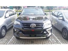 Ready Stock Fortuner VRZ TRD 2018 Hitam dan Putih