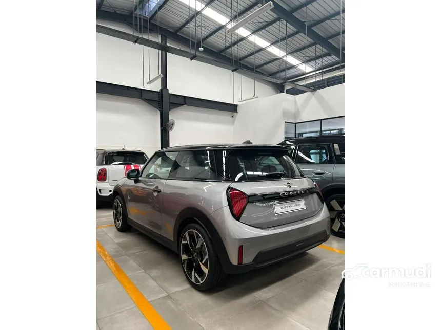 2024 MINI Cooper S Electric Resolute Edition 3 Door Hatchback