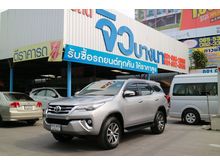 2016 Toyota Fortuner 2.4 (ปี 15-18) V SUV AT