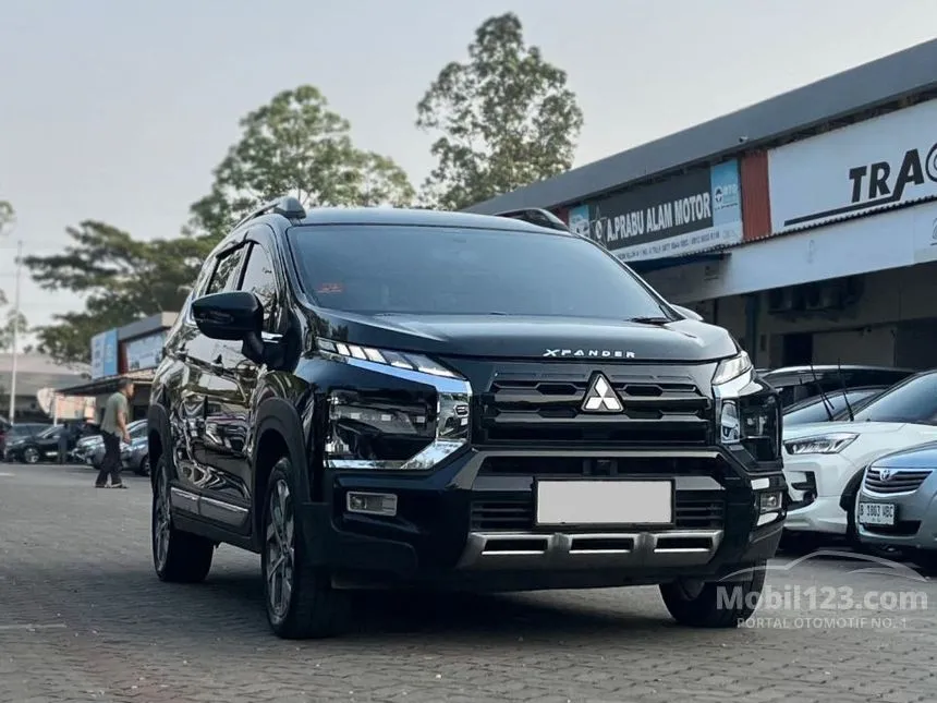 2023 Mitsubishi Xpander Cross Premium MPV