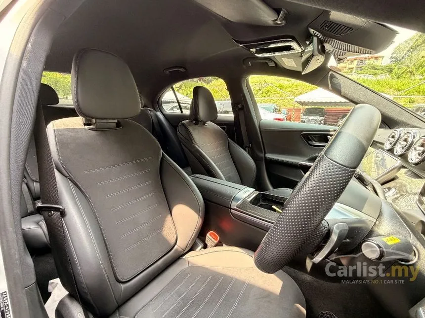 2022 Mercedes-Benz C200 AMG Line Sedan