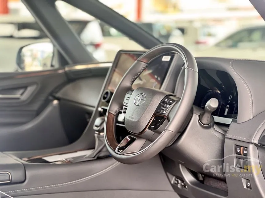 2025 Toyota Alphard Z 7-Seater MPV