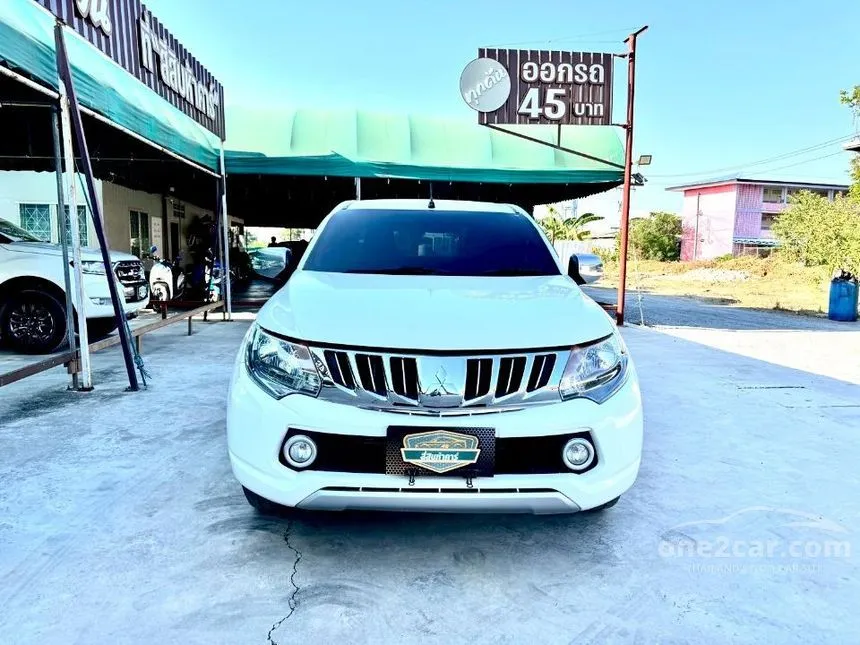 2017 Mitsubishi TRITON GLX Mega Cab Pickup