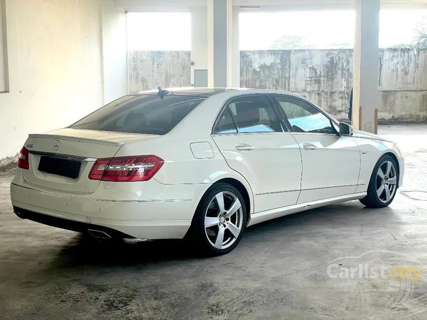 2011 Mercedes-Benz E300 Avantgarde Sedan