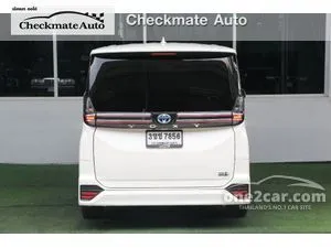 2022 Toyota VOXY 1.8 Hybrid SZ Van