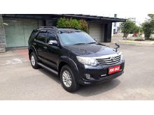 2011 Toyota Fortuner 2.7 G Luxury SUV hitam pajak panjang siap pakai