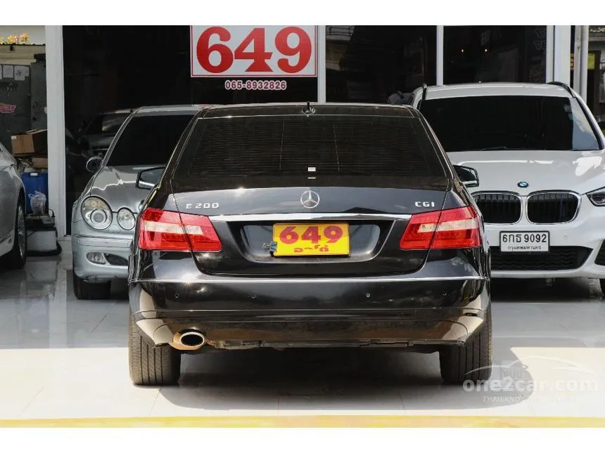 2014 Mercedes-Benz E200 Elegance CGI BlueEFFICIENCY Sedan