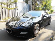 2010 Porsche Panamera 4.8 Turbo Hatchback ( 500ps ) Pakai Pribadi Satu Tangan Km 25 rb Full Originil Pajak Stnk Panjang Berlaku April 2022 Siap Pakai