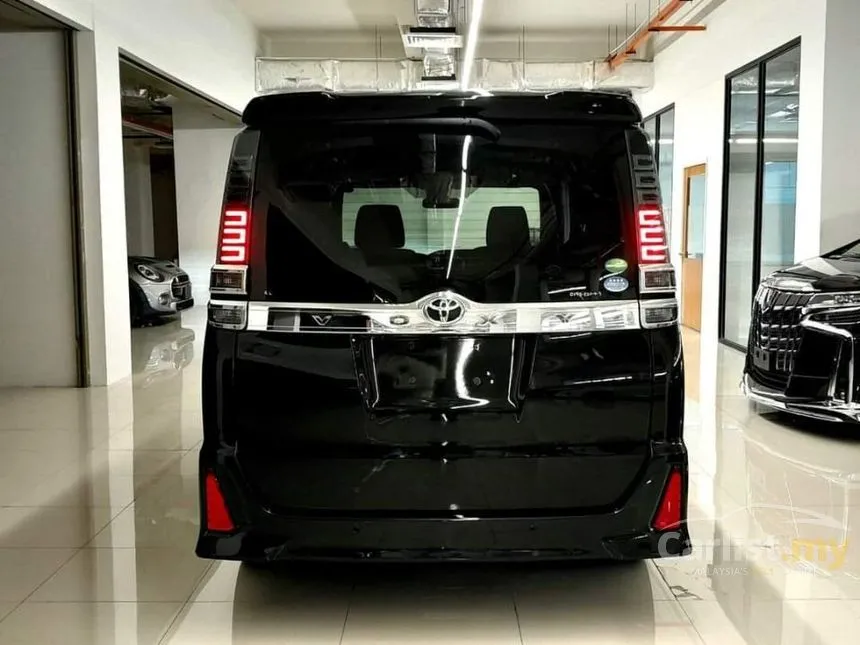 2019 Toyota Voxy ZS Kirameki Edition MPV