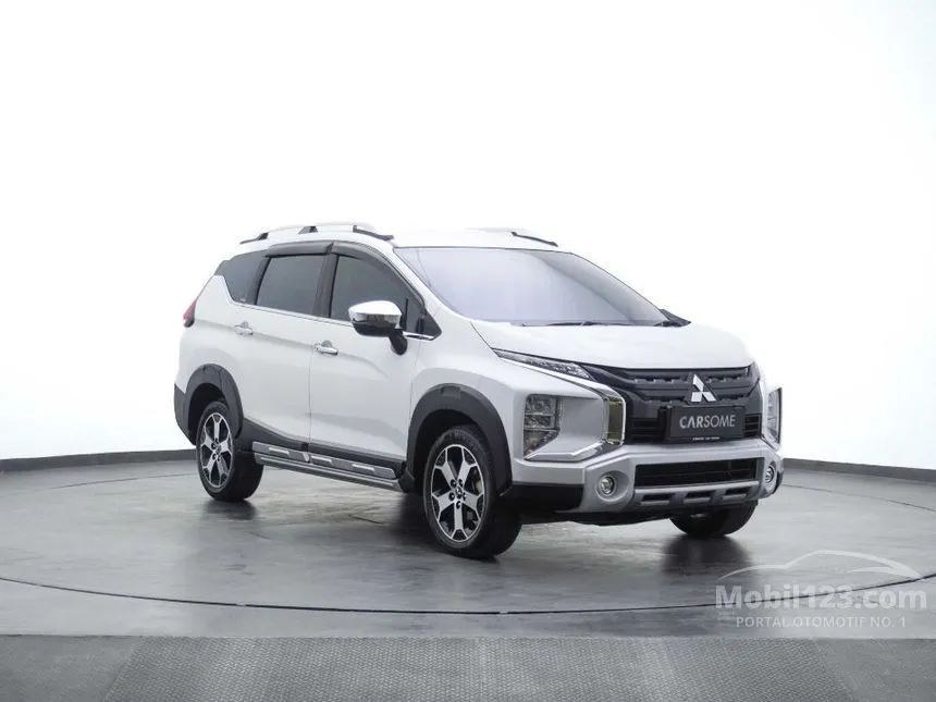 2022 Mitsubishi Xpander Cross Premium MPV